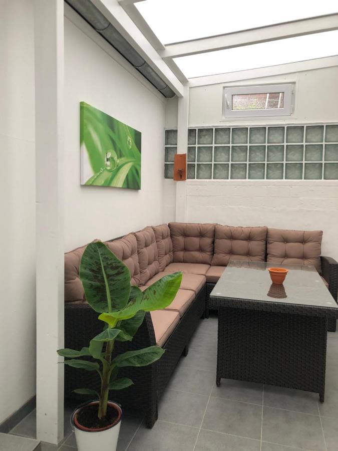Altstadthus-Gemuetliches Ferienhaus Mit Gaertchen Friedrichstadt Exteriör bild